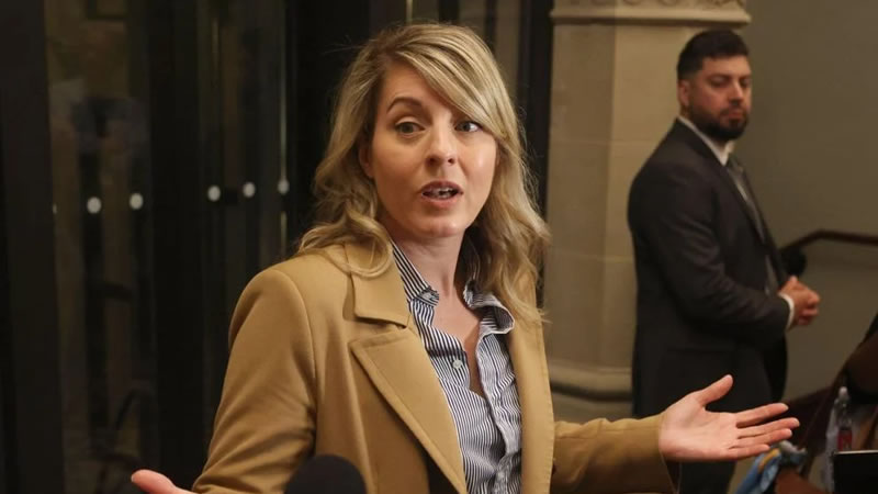 加拿大工业部长梅拉妮·朱莉（Mélanie Joly）