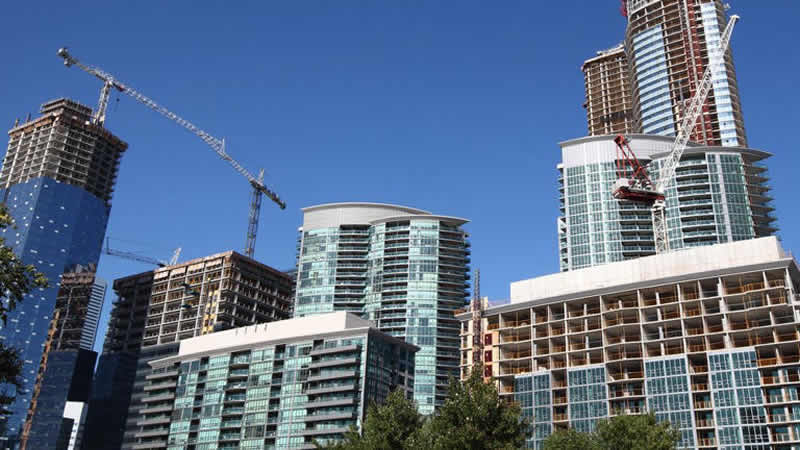 多伦多在建公寓楼