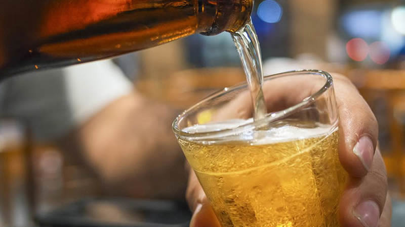 每天喝一杯啤酒