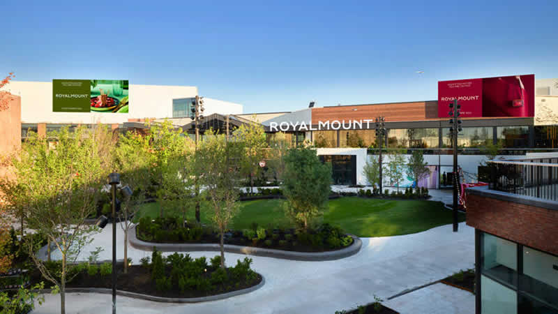 蒙特利尔Royalmount豪华购物中心盛大开幕