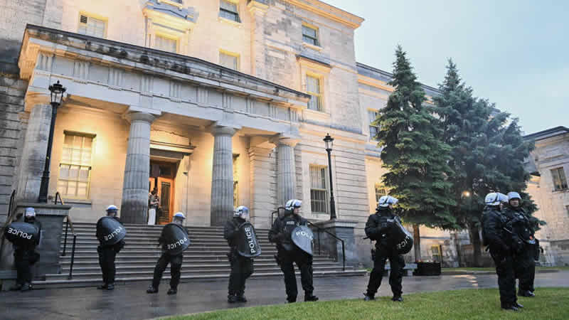 加拿大警方在麦吉尔大学